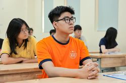 Điểm chuẩn cao nhất Đại học Khoa học Xã hội và Nhân văn Hà Nội là 25,5