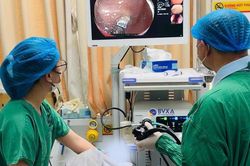 Bé trai 5 tuổi nuốt nam châm, cảnh báo nguy cơ hóc, nuốt dị vật ở trẻ nhỏ