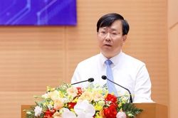 Hà Nội: Ông Võ Nguyên Phong làm Giám đốc Sở Xây dựng, ông Trần Đức Hải làm Giám đốc Sở Công Thương