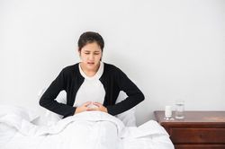 Dấu hiệu cảnh báo sớm ung thư đại trực tràng dễ nhầm lẫn