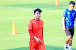 Trung vệ Thành Chung: Toàn đội tập trung cao độ cho trận gặp Malaysia