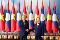 Đồng chí Saysomphone Phomvihane - người bạn thân thiết của nhân dân Việt Nam