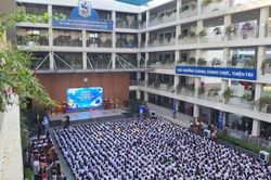 Trường trung học cơ sở Giảng Võ đón hơn 1.300 học sinh khối 6 sau sáp nhập