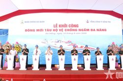 Thượng tướng Phạm Hoài Nam dự, chỉ đạo lễ khởi công đóng mới tàu hộ vệ chống ngầm đa năng