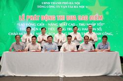 Hà Nội: Phát động thi đua cao điểm nâng cao chất lượng dịch vụ vận tải