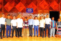 Hơn 600 triệu đồng hỗ trợ xã biên giới Hùng Sơn