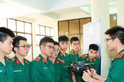 Điểm chuẩn c&aacute;c trường qu&acirc;n đội năm nay c&oacute; xu hướng tăng