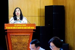 Xây dựng, phát triển các mạng lưới chuyên gia, trí thức trong các lĩnh vực công nghệ chiến lược