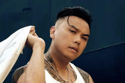 C&uacute; liều của rapper Việt huyền thoại
