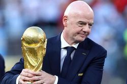 AFC cùng UEFA và CONCACAF thành lập liên minh, tổng tấn công FIFA
