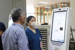 Sau hơn một tháng mở rộng BHYT ngoại trú: Người bệnh được lợi gì?