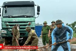 Giữ an toàn trên những cung đường mùa mưa