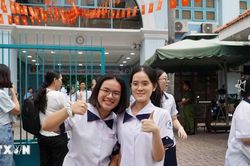 Thành phố Hồ Chí Minh: Điểm chuẩn tuyển sinh đại học phân hóa theo nhóm ngành