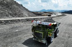 Trung Quốc phát hiện khoáng vật quí hiếm mới