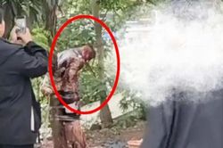 Chú rể bị lột đồ rồi trói vào cây trong ngày cưới, lý do gây bất ngờ