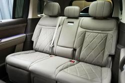 SUV dài gần 5,4 mét, công suất 594 mã lực, giá hơn 1,7 tỷ, khách hàng thi nhau 'chốt đơn'