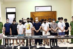 Ph&oacute;ng đại c&ocirc;ng dụng 'Xương khớp b&agrave; S&aacute;u', 21 đối tượng bị khởi tố