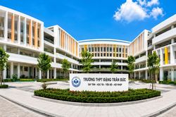 H&agrave; Nội: Th&ecirc;m 540 chỉ ti&ecirc;u v&agrave;o trường THPT c&ocirc;ng lập, th&iacute; sinh c&oacute; 6 ng&agrave;y đăng k&yacute; x&eacute;t tuyển trực tuyến