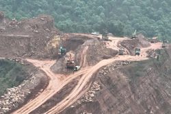 Hàng loạt dự án tăng tốc, Nghệ An siết chặt việc quản lý nguồn vật liệu xây dựng