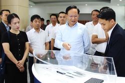 Bắc Ninh: Tháo gỡ vướng mắc, hỗ trợ Công ty Hana Micro Vina phát triển công nghiệp bán dẫn