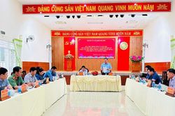 Ban Nội ch&iacute;nh Tỉnh ủy l&agrave;m việc với Đảng ủy x&atilde; Kh&aacute;nh Sơn