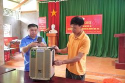 Tăng cường tuyên truyền, giảm nghèo thông tin ở Thượng Nông
