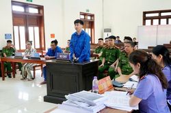 Tuyên án tử hình bị cáo mua bán trái phép gần 28kg ma túy