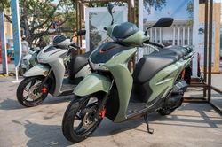 Honda Việt Nam bán gần 180.000 xe máy và hơn 2.100 ô tô trong tháng 7/2026