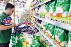 Giá gạo phục hồi nhưng chưa hết sức ép