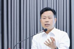 Ph&aacute;t triển đại học tinh hoa, đại học trọng điểm kh&ocirc;ng thể 'đi d&agrave;n h&agrave;ng ngang'