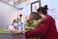 Tầm soát sức khỏe cho trẻ không chỉ là đo chiều cao, cân nặng