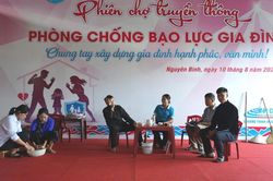 Phiên chợ truyền thông 'Phòng, chống bạo lực gia đình' tại xã Nguyên Bình