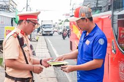 Tổng kiểm tra xe kinh doanh vận tải
