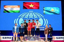 VĐV Cà Mau xuất sắc giành 3 HCV tại Giải vô địch Cử tạ thiếu niên, trẻ châu Á 2026