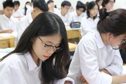 Bộ Giáo dục yêu cầu giảm tối thiểu 30% đầu mối trường công lập
