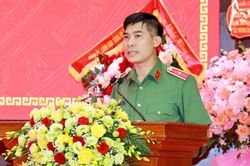 Thiếu tướng Cao Minh Huyền làm Cục trưởng Cục quản lý xuất nhập cảnh
