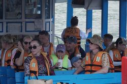 Khánh Hòa vào cuộc kiểm tra tình trạng 'phá giá' tour khách Nga