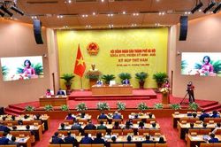 Kỳ họp thứ 6 HĐND th&agrave;nh phố H&agrave; Nội: Xem x&eacute;t việc tổ chức lại, th&agrave;nh lập một số cơ quan chuy&ecirc;n m&ocirc;n thuộc UBND th&agrave;nh phố