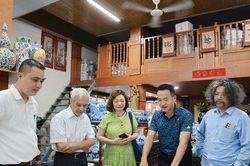 Đổi mới sáng tạo trong thiết kế mẫu - Gốm Bát Tràng hướng tới quà tặng giá trị