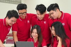 Điểm chuẩn đại học 2026: Ngành nào đang lên, ngành nào hạ nhiệt?