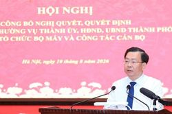 Đồng chí Võ Nguyên Phong giữ chức Giám đốc Sở Xây dựng Hà Nội