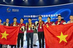 Từng 'nộp giấy trắng', nam sinh giành Huy chương Bạc Olympic Toán quốc tế