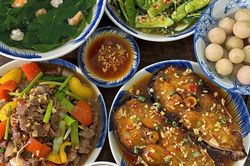 10 mâm cơm nhà giúp bạn hết cảnh 'hôm nay ăn gì?'