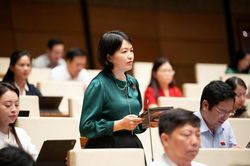 Đề xuất tận dụng trụ sở dôi dư sau sáp nhập làm không gian văn hóa, sân khấu