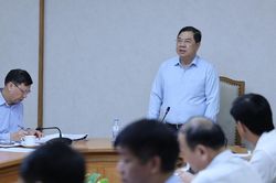 Phó Thủ tướng Thường trực Phạm Gia Túc: Cần nghiên cứu kỹ phương án đầu tư cao tốc Bảo Hà - Lai Châu