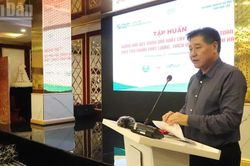 Tập huấn hướng dẫn quy tr&igrave;nh sản xuất c&acirc;y sầu ri&ecirc;ng an to&agrave;n, theo ti&ecirc;u chuẩn chất lượng v&agrave; th&iacute;ch ứng biến đổi kh&iacute; hậu