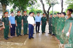 Lãnh đạo tỉnh Điện Biên thăm, động viên các lực lượng thực hiện nhiệm vụ 'Chiến dịch 500 ngày đêm'