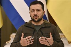 Nga và Ukraine tuyên bố tấn công lẫn nhau