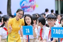 Bổ nhiệm lại và truy lĩnh tiền lương nhằm đảm bảo quyền lợi cho nhà giáo