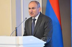 Điện mừng Lãnh đạo Cộng hòa Armenia